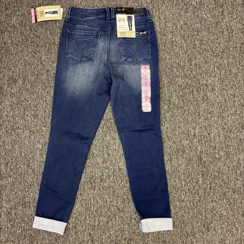 NWT Seven7 Blue Skinny Jeans with Stretch Fit Size 6